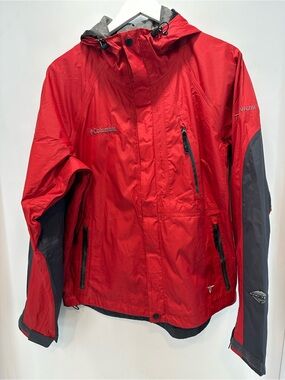 Columbia Titanium Omni-Tech hooded‎ waterproof technical jacket Men’s Medium
